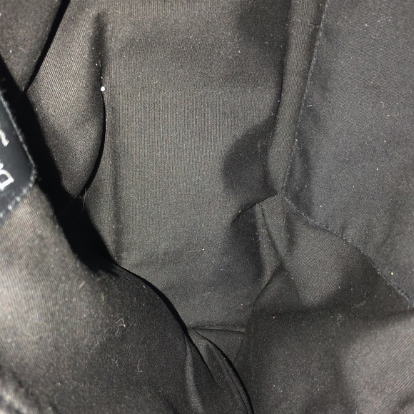 Dana Herbert purse. H 6 1/2 L 13 W 3 - Picture 8 of 8